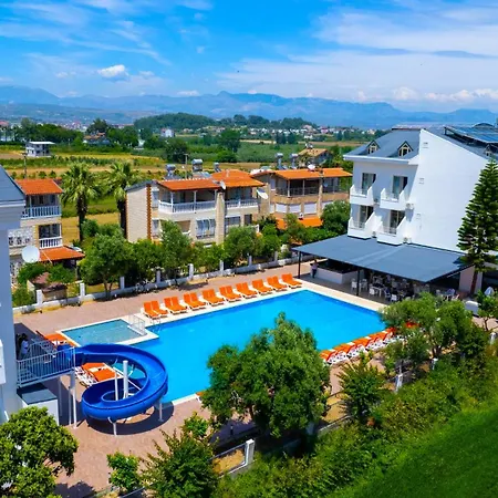 Sunset Hotel 3*